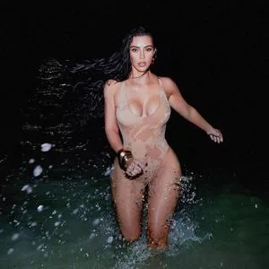 Kim Kardashian Onlyfans Leaked Nude Image #GVic32iBdx