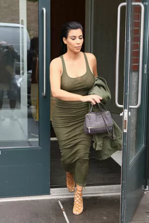 Kim Kardashian Onlyfans Leaked Nude Image #HjUOJMRqdO