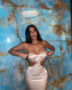 Kim Kardashian Onlyfans Leaked Nude Image #MNxw8ITarG