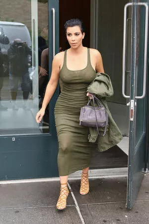 Kim Kardashian Onlyfans Leaked Nude Image #ScJ2ZnfAI4