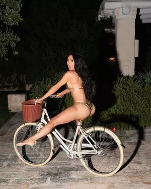 Kim Kardashian Onlyfans Leaked Nude Image #ZW8fwM6r1E