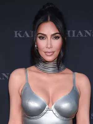 Kim Kardashian Onlyfans Leaked Nude Image #cr03UJSabP