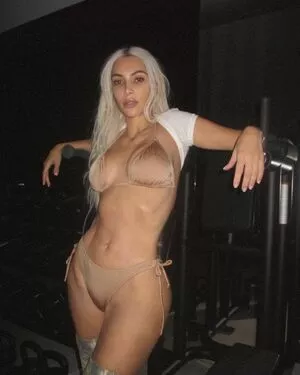 Kim Kardashian Onlyfans Leaked Nude Image #eBQhlEiPgA