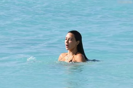 Kim Kardashian Onlyfans Leaked Nude Image #g5dDjDR8rc