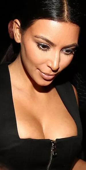 Kim Kardashian Onlyfans Leaked Nude Image #uZch0zu3kd