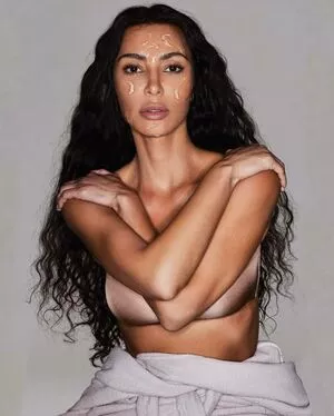 Kim Kardashian Onlyfans Leaked Nude Image #vigSYe4RZZ