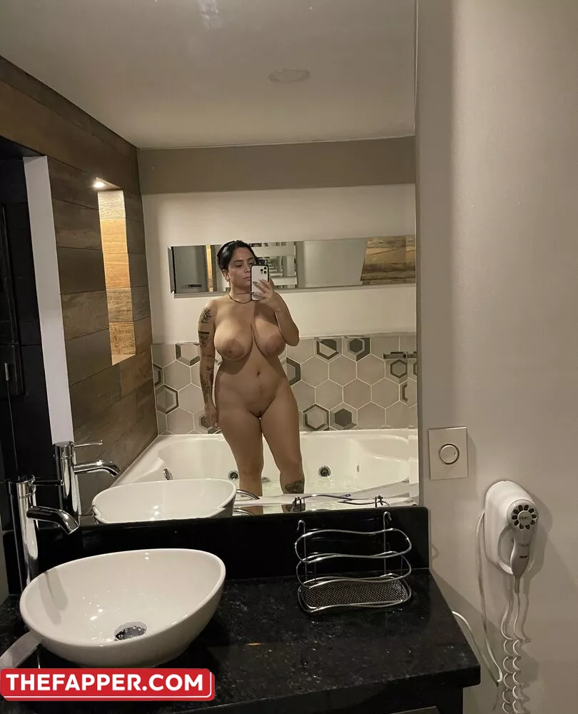 Kimvelezoficial  Onlyfans Leaked Nude Image #3FJ2ZlH2nB