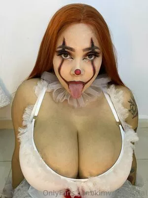 Kimvelezoficial Onlyfans Leaked Nude Image #6pJPxSMB66