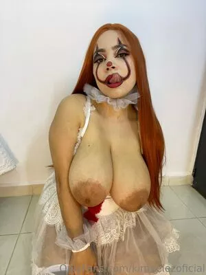 Kimvelezoficial Onlyfans Leaked Nude Image #Rt6JhgBJ0W