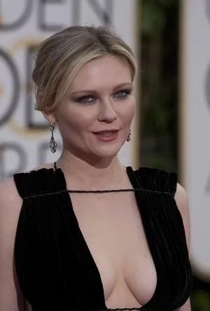 Kirsten Dunst OnlyFans Leak IjrlzhsrTL