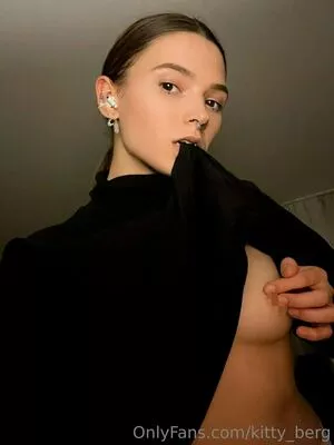 Kitty Berg Onlyfans Leaked Nude Image #YMPatc7CaA