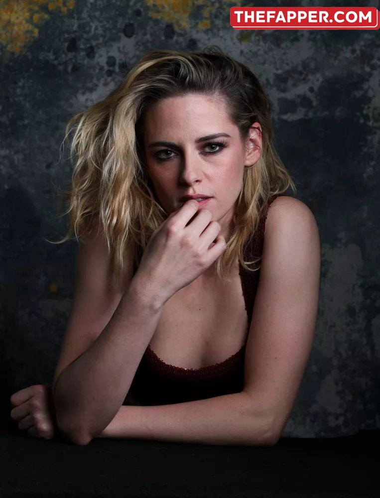 Kristen Stewart  Onlyfans Leaked Nude Image #MUQCeSuWB9