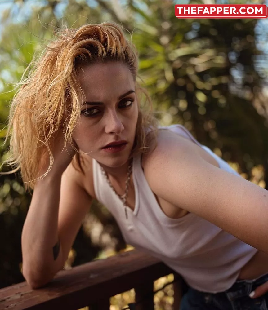 Kristen Stewart  Onlyfans Leaked Nude Image #V0snZQvYh2