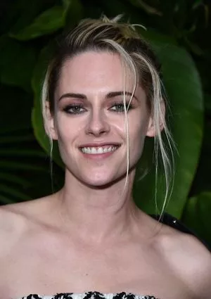 Kristen Stewart Onlyfans Leaked Nude Image #XAVCsfNNXw