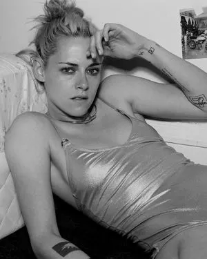 Kristen Stewart Onlyfans Leaked Nude Image #d7r3TlT8pg