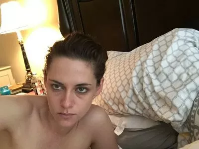 Kristen Stewart Onlyfans Leaked Nude Image #lQf29hiXvu