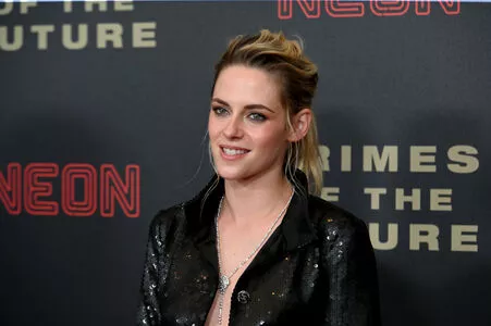 Kristen Stewart Onlyfans Leaked Nude Image #stMKcU0aE5