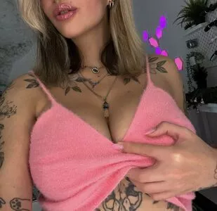 Kunshikitty OnlyFans Leak DSqbutfSPx