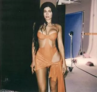Kylie Jenner Onlyfans Leaked Nude Image #35M9EuL2Lj