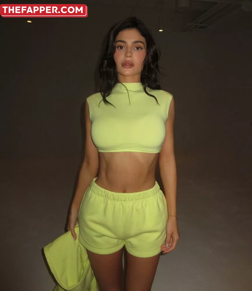 Kylie Jenner  Onlyfans Leaked Nude Image #3yDNRvRJkr