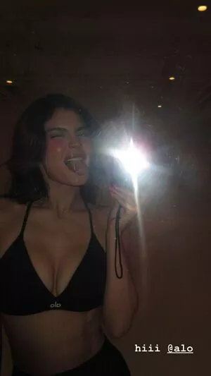 Kylie Jenner Onlyfans Leaked Nude Image #5LrqqNTJPH