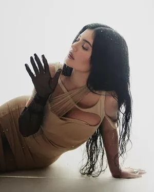 Kylie Jenner Onlyfans Leaked Nude Image #VakML2Sr5b