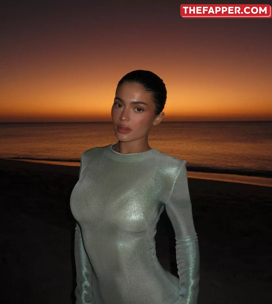 Kylie Jenner  Onlyfans Leaked Nude Image #fiynBEnpn9