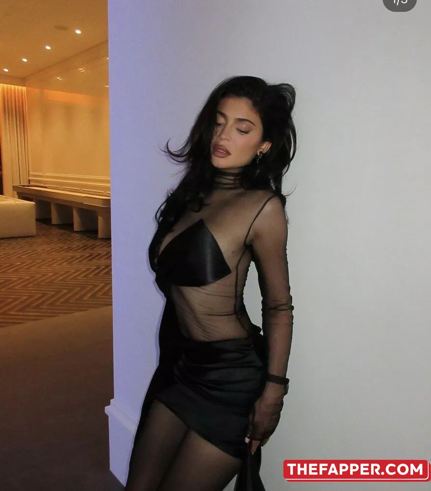 Kylie Jenner  Onlyfans Leaked Nude Image #g5g6qweZMa