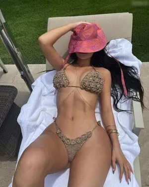 Kylie Jenner Onlyfans Leaked Nude Image #hiagbcNs01