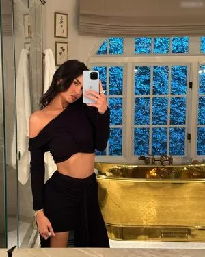Kylie Jenner Onlyfans Leaked Nude Image #mmeWn4hfz8