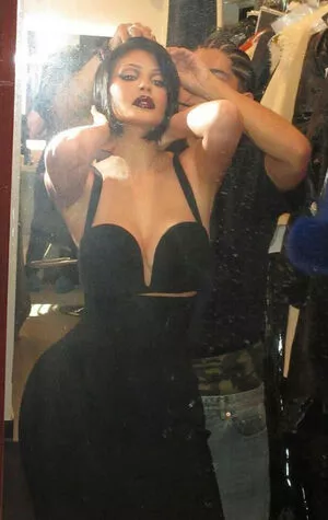 Kylie Jenner Onlyfans Leaked Nude Image #xBqGx90VA2