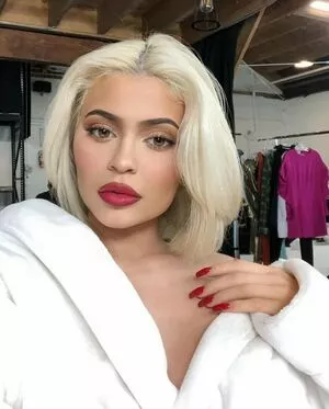 Kylie Jenner Onlyfans Leaked Nude Image #yFd0KuFcmj