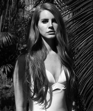 Lana Del Rey Onlyfans Leaked Nude Image #uOUZJULpwP