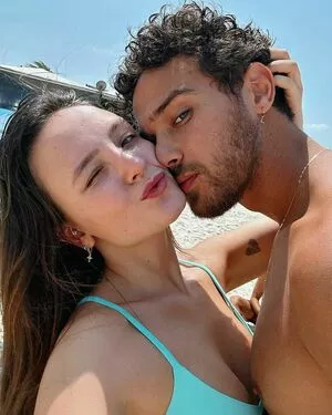 Larissalarissa Manoela Manoela Onlyfans Leaked Nude Image #9h93z1u3T6