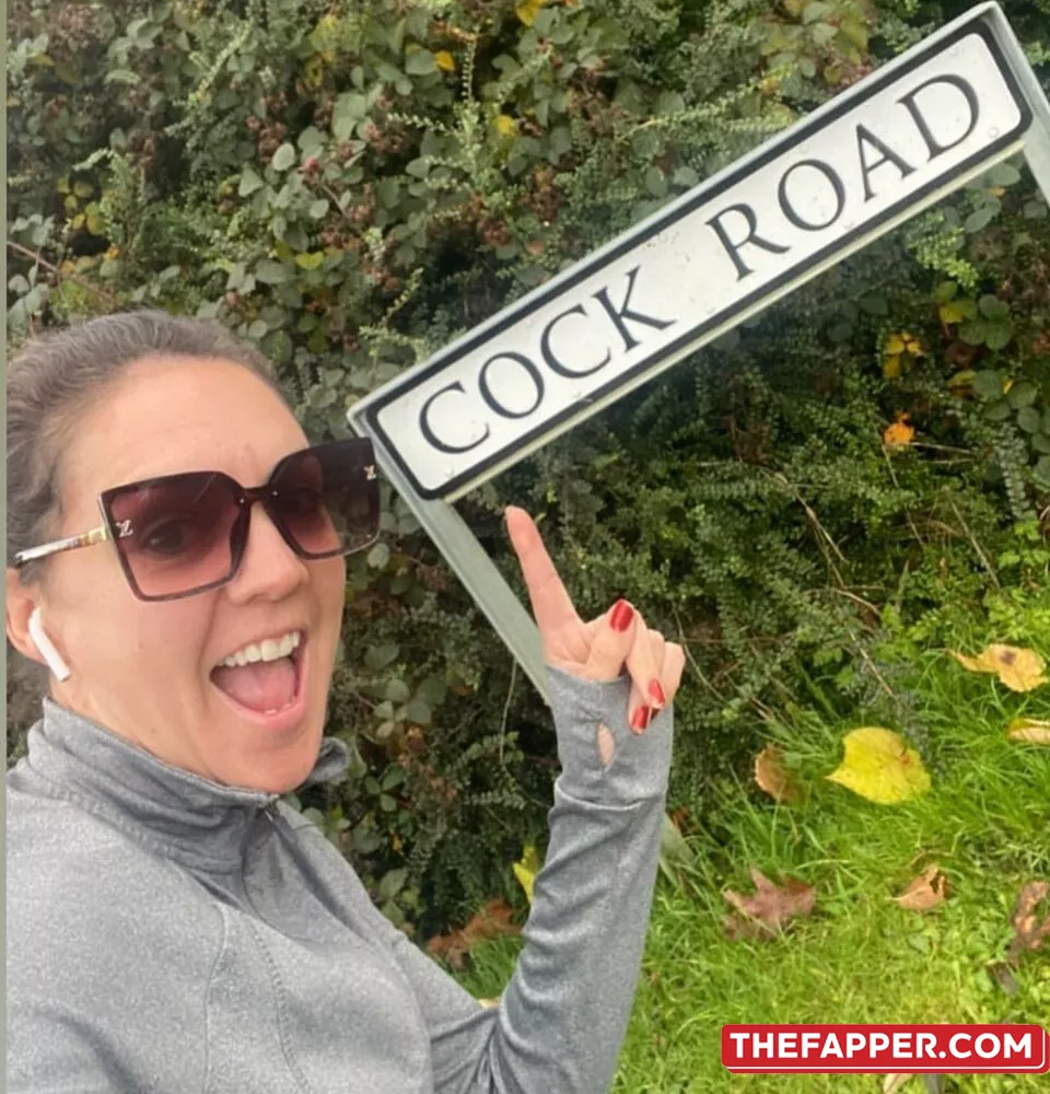 Laura Tobin  Onlyfans Leaked Nude Image #JBrZFR869f