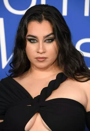 Lauren Jauregui OnlyFans Leak cjdZPZG7AT