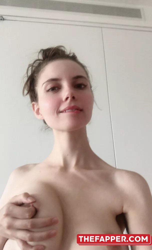 Liara Roux  Onlyfans Leaked Nude Image #Ye6QTL4Qny