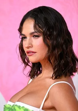 Lily James Onlyfans Leaked Nude Image #jaqYNr5Wi0