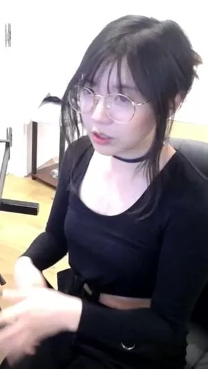 Lilypichu Onlyfans Leaked Nude Image #18BBvqFD6R