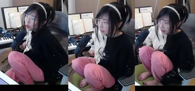 Lilypichu Onlyfans Leaked Nude Image #2ZRnIWPb8R