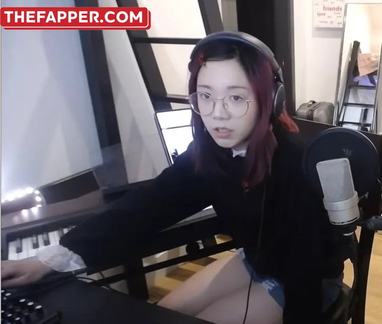 Lilypichu  Onlyfans Leaked Nude Image #O7XEHpeafU