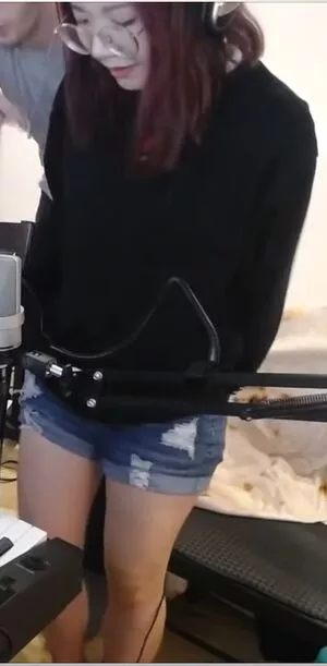 Lilypichu Onlyfans Leaked Nude Image #fcviGzGy0N