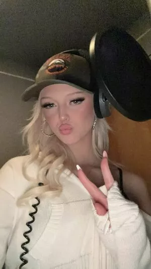 Loren Gray Onlyfans Leaked Nude Image #1RzoNFBjS5