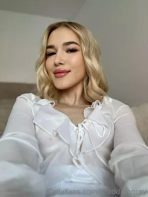 Maddie Grey Onlyfans Leaked Nude Image #2kb42XO6y8