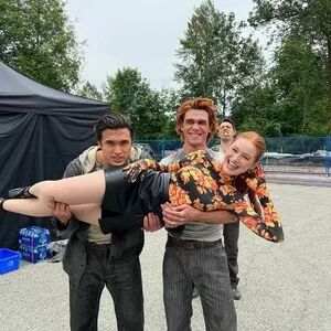 Madelaine Petsch Onlyfans Leaked Nude Image #M2ixNWEKdW