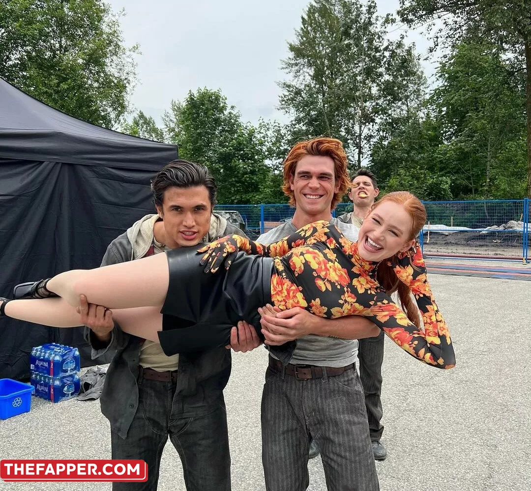 Madelaine Petsch  Onlyfans Leaked Nude Image #M2ixNWEKdW