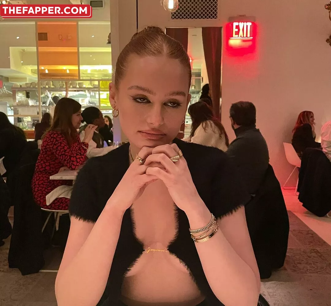 Madelaine Petsch  Onlyfans Leaked Nude Image #ZLpmwCL0Mm