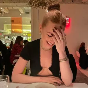 Madelaine Petsch Onlyfans Leaked Nude Image #mlVq6SYBVM