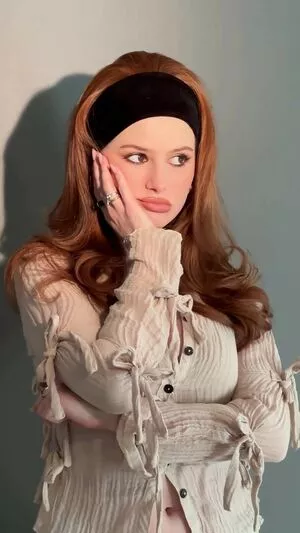 Madelaine Petsch Onlyfans Leaked Nude Image #z4ExxJOYec