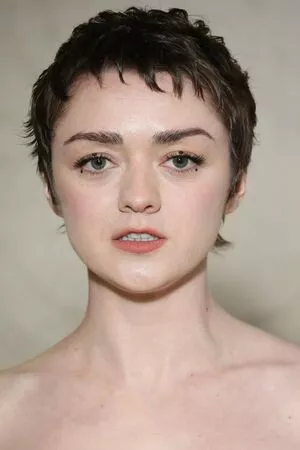 Maisie Williams Onlyfans Leaked Nude Image #4crytNBt3c